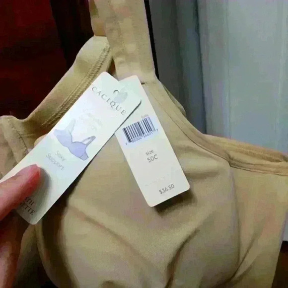 Cacique NWT padded tan colored bra size 50C - Picture 3 of 5